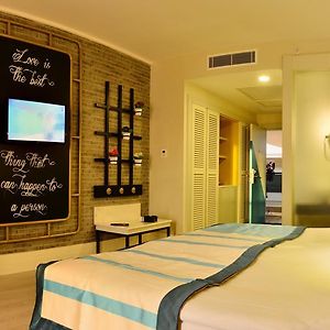 Deluxe Double or Twin Room Pool Access